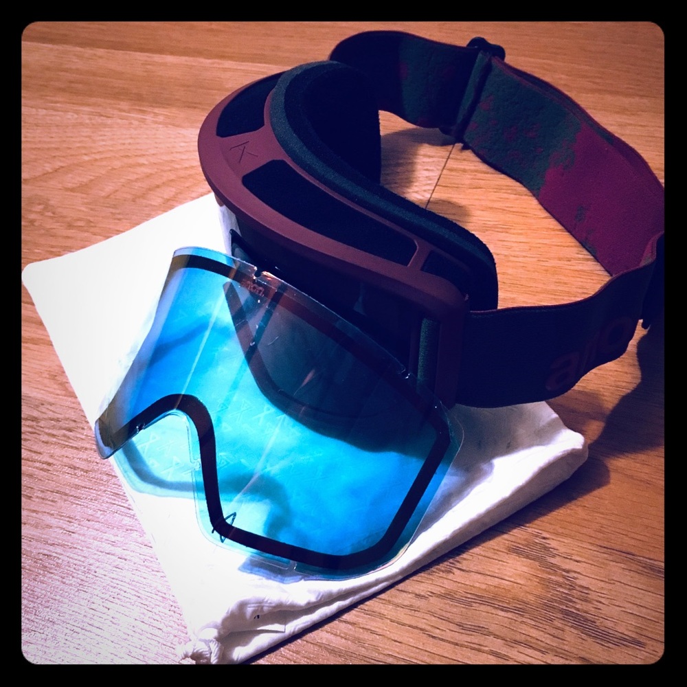 ANON ski and snowboarding goggles